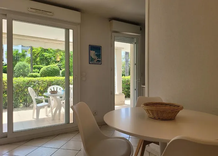 Apartment Le 5 Tanit Antibes